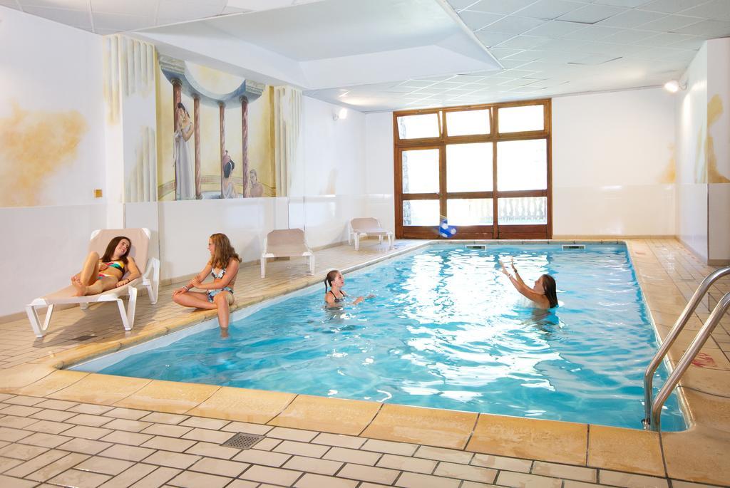 Hotel Club Mmv Le Val Cenis *** Lanslebourg-Mont-Cenis Esterno foto