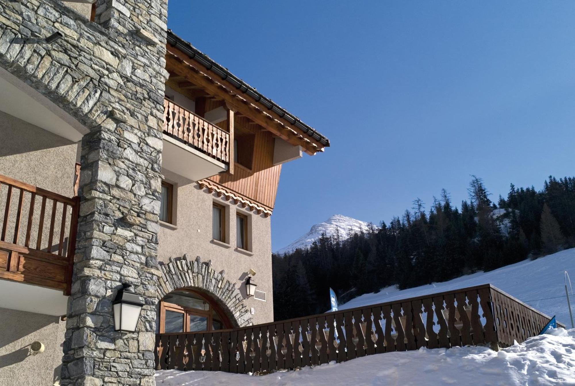 Hotel Club Mmv Le Val Cenis *** Lanslebourg-Mont-Cenis Esterno foto
